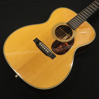 Martin OM-28V