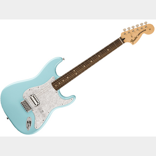 FenderLimited Edition Tom DeLonge Stratocaster Daphne Blue