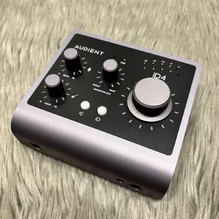 AUDIENT iD4 mkII オーディオインターフェイス 2in/2out【展示品特別特価】【現物画像】
