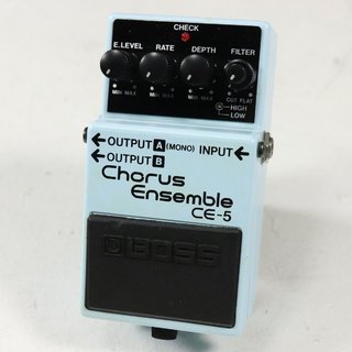 Boss ce-5 chorus ensemble コーラス エフェクター BOSS CE-5 Chorus Ensemble - 1991年の発売から未だに現役で生産