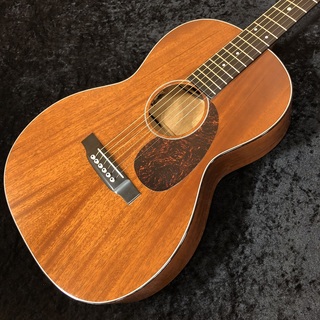 Martin000-17S Gloss Mahogany 2002年製