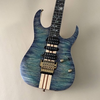 Ibanez、受注生産モデル“VISIONシリーズ”の新作としてスルー・ネック