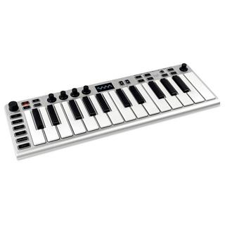 廃盤新品　エフゲニー・キーシン/キーシン さすらい人幻想曲 送料無料 未使用 Amazon.co.jp: シューベルト:「さすらい人」幻想曲: ミュージック