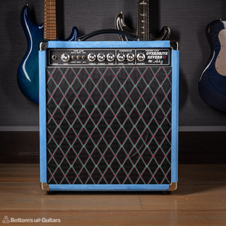 AKG Sound Design {BUG} Overdrive Reverb 8W Combo " Sky Blue Suede " 【超美品中古♪】