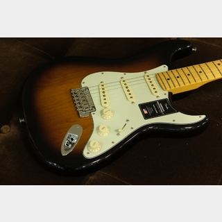 Fender American Professional II Stratocaster Maple Fingerboard / Limited Anniversary 2-Color Sunburst