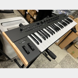 KORG Keystage-49 POLY AT MIDI KEYBOARD ◆即納可能!【1台限定B級特価】【ハロウィンSALE!】