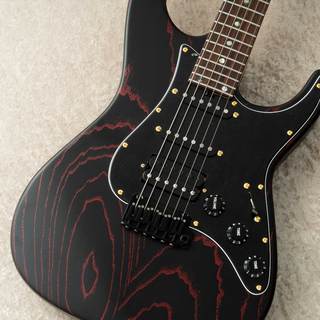 Red HouseSeeker S 24F SSH w/Selected Flame Maple -Openpore Black / Red Grain-