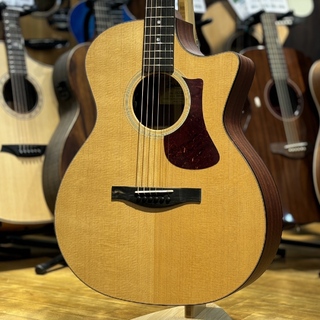 Eastman AC122-1CE エレアコギター【現物画像】