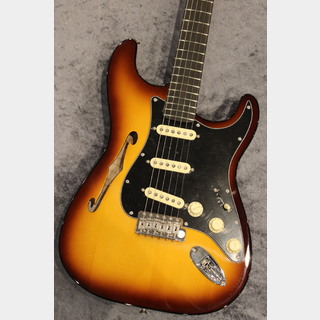 Fender Limited Edition Suona Stratocaster Thinline【3.38kg】