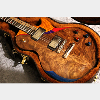Nakagawa Guitars 【2024 Music Style出展品】Holy Ghost Bird 【国産ハイエンド】【芸術の極み】【重量 4.05kg】