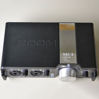ZOOM UAC-2