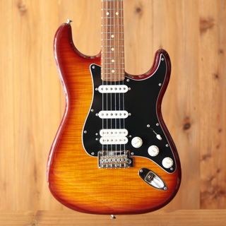 FenderPLAYER STRATOCASTER HSS PLUS TOP