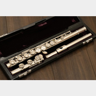 YAMAHA ヤマハ YFL-811D 総銀製フルート 【1年保証】 【名古屋栄店】