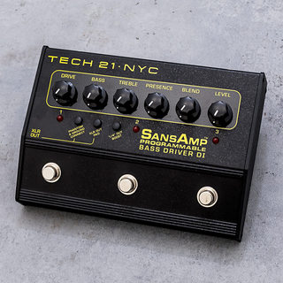 TECH21 SansAmp PROGRAMMABLE BASS DRIVER DI