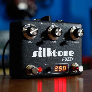 Silktone Silktone Fuzz + BLACK