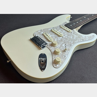 Fender Made in Japan Modern Stratocaster RW SSS OLP