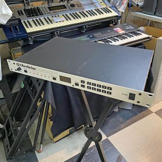 Oberheim Matrix-1000