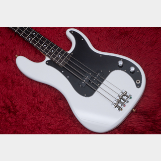 Fender MIJ Traditional 70s Precision Bass Arctic White 2023 3.660kg #JD23025306【GIB横浜】