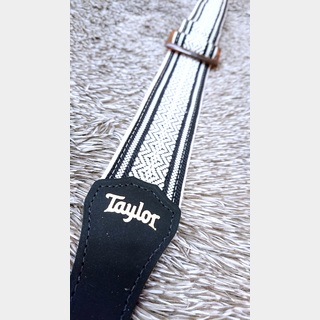 Taylor 2" Academy Jacquard Leather Guitar Strap【White/Black】