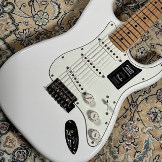 Fender Player Stratocaster Maple Fingerboard Polar White エレキギター ストラトキャスタープレイヤーシリーズ