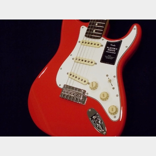 FenderPlayer II Stratocaster Slab Rosewood Fingerboard  Coral Red