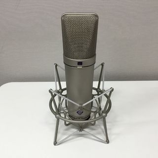 NEUMANN U 87 Ai Studio set スタジオセット コンデンサーマイク ショックマウント付き