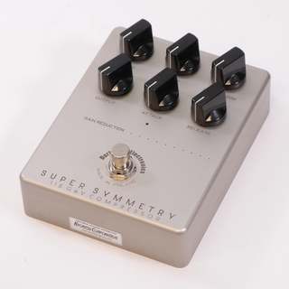 Darkglass Electronics Super Symmetryの検索結果【楽器検索デジマート】