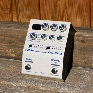 BOSS DD-200 Digital Delay 