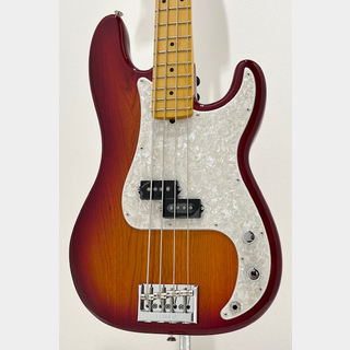 Fender American Professional Precision Bass, Maple Fingerboard, Aged Cherry Burst