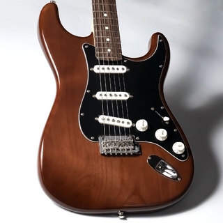 Fender Made in Hybrid II Stratocaster Walnut【ストラトキャスター】【フェンダー】