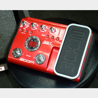 ZOOM B2.1u BASS EFFECTS PEDAL ベース用マルチエフェクター