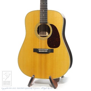 C.F.MARTIN D-28 Standard