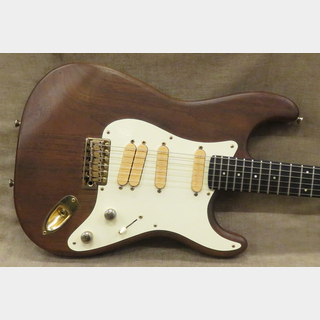 Moon ST Bartolini Walnut