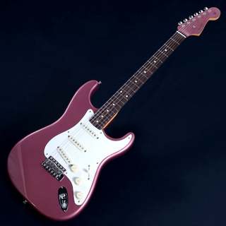 フェンダー、Charのストラトキャスターを再現した日本製ギターを2機種