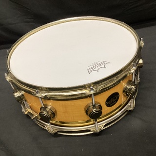 dw EDGE SNARE 14×6 (エッジ エッヂ スネア メイプル&ブラス ヘヴィ系 )