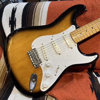 Fender Japan 1993-94年製 ST54-75RV 2-Tone Sunburst【御茶ノ水本店 FINEST GUITARS】