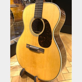 Martin 000-28 STANDARD