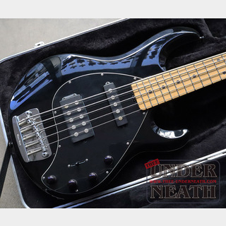 MUSIC MAN USA Stingray 5 HS (BK/M)