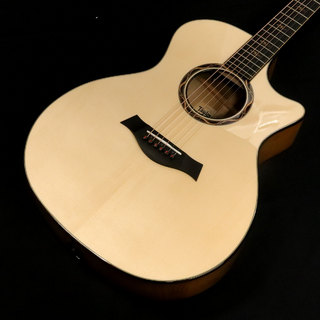 TaylorCustom C14ce B4001 – Grand Auditorium, Euro Spruce/Figured Oregon Myrtlewood