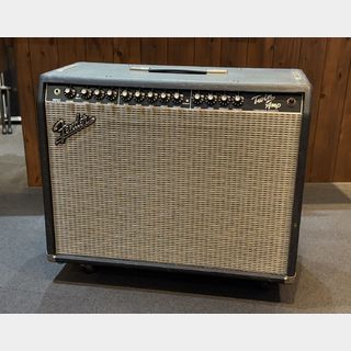 Fender Twin Amp w/Tremolo Model 【USED】【配送料サービス】