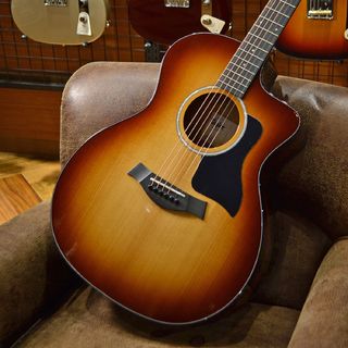 Taylor 214ce-K SB Plus 重量2.23kg 現物写真