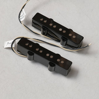 LINDY FRALIN J-BASS Black cover
