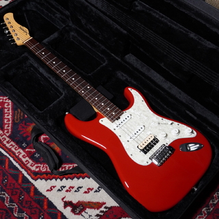 Sadowsky TYO Classic Edge Strat Dakota Red