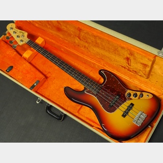 Fender New American Vintage 64 Jazz Bass 3-Color Sunburst【2013年製】