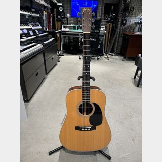 Martin D-28 【2012年製造・美品】