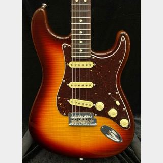 Fender【豪華6点セットプレゼント!!】70th Anniversary American Professional II Stratocaster-Comet Burst-