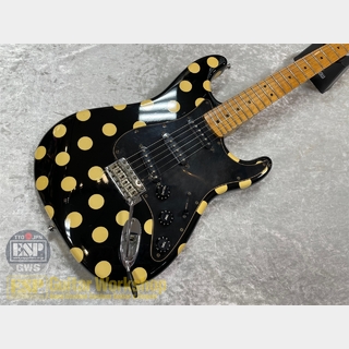 Fender Buddy Guy Polka Dot Stratocaster