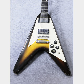 ジャパンビンテージ　フライングVエレキギター ベージュ　 ギターケース付 ジャパンビンテージ フライングVエレキギター ベージュ ギター