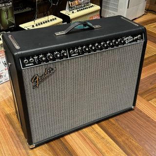 Fender '65 TWIN REVERB ギターアンプ【長期展示品特価】