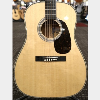 Martin OO-28 2016年製　Waverlyペグ装着　美品 マーティンより、クリス・マーティン4世自身がハワイアン・ギターを